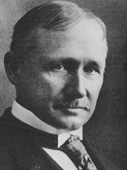 Frederick Winslow Taylor: Padre de la Administración Científica Moderna