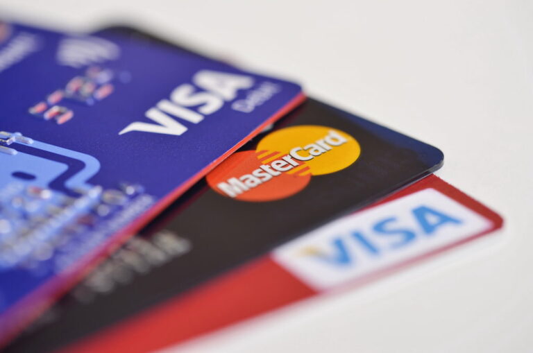 Visa vs Mastercard: ¿Qué tarjeta de crédito es mejor?